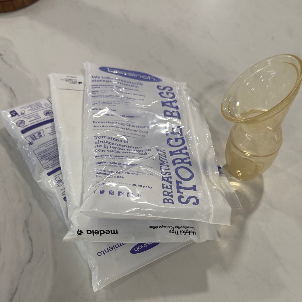 Lansinoh Milk Storage Bags with Collector Set